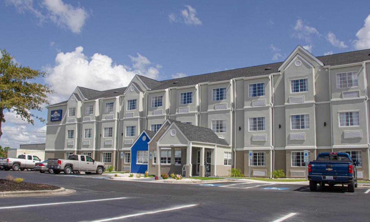Microtel Inn & Suites By Wyndham Camp Lejeune/Джаксънвил Екстериор снимка